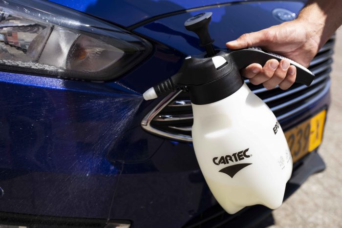 Cartec Insect Cleaner use