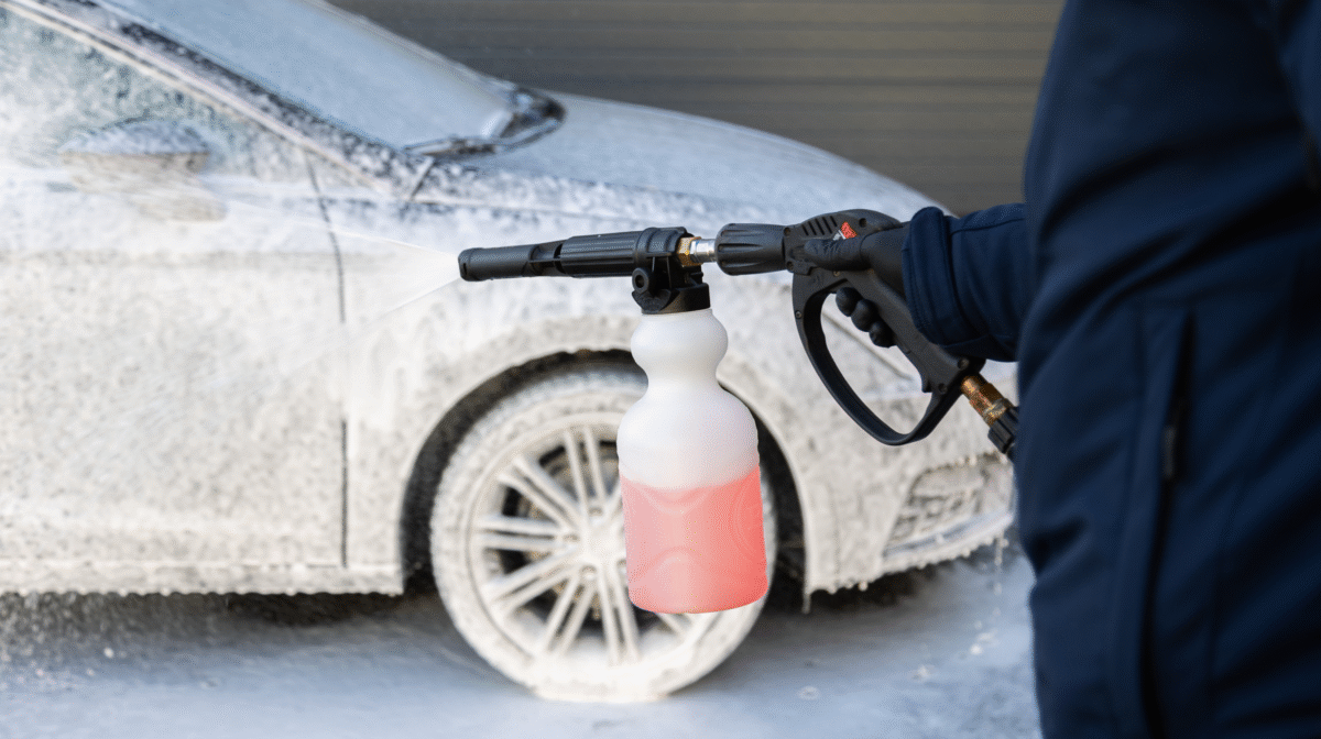 The power of a good pre-cleaner: Why Exterior Clean XL makes the